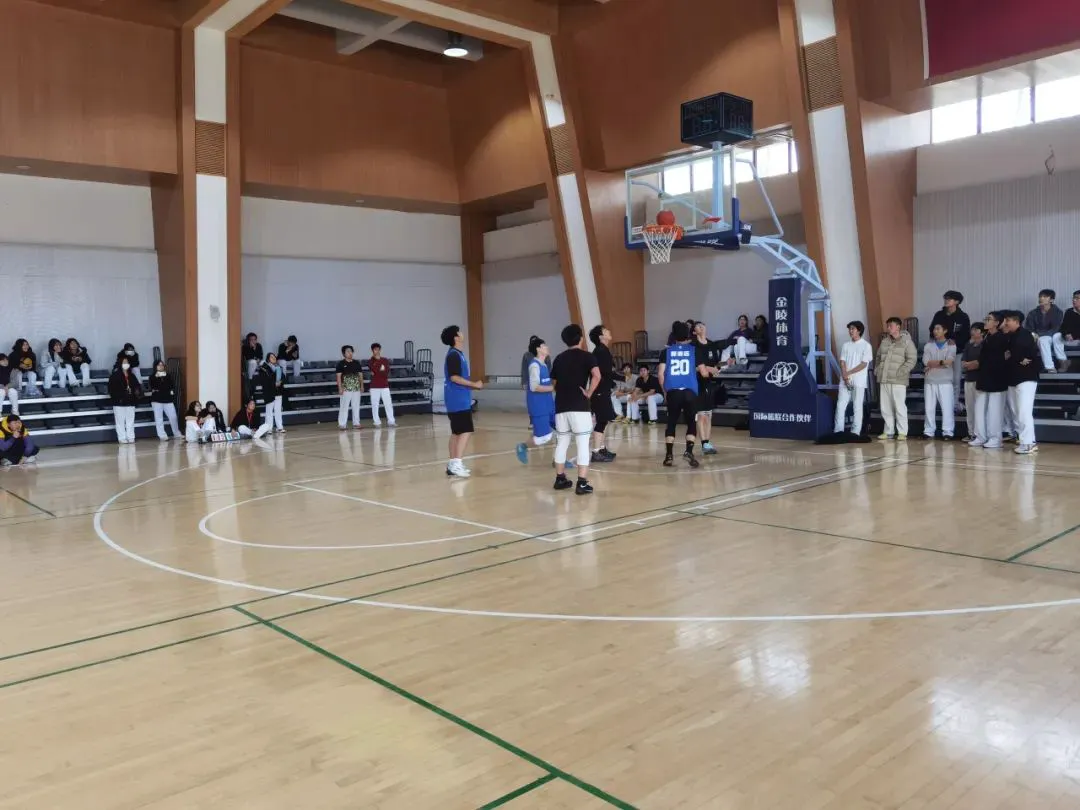 青少年篮球体能训练重点内容为_0
